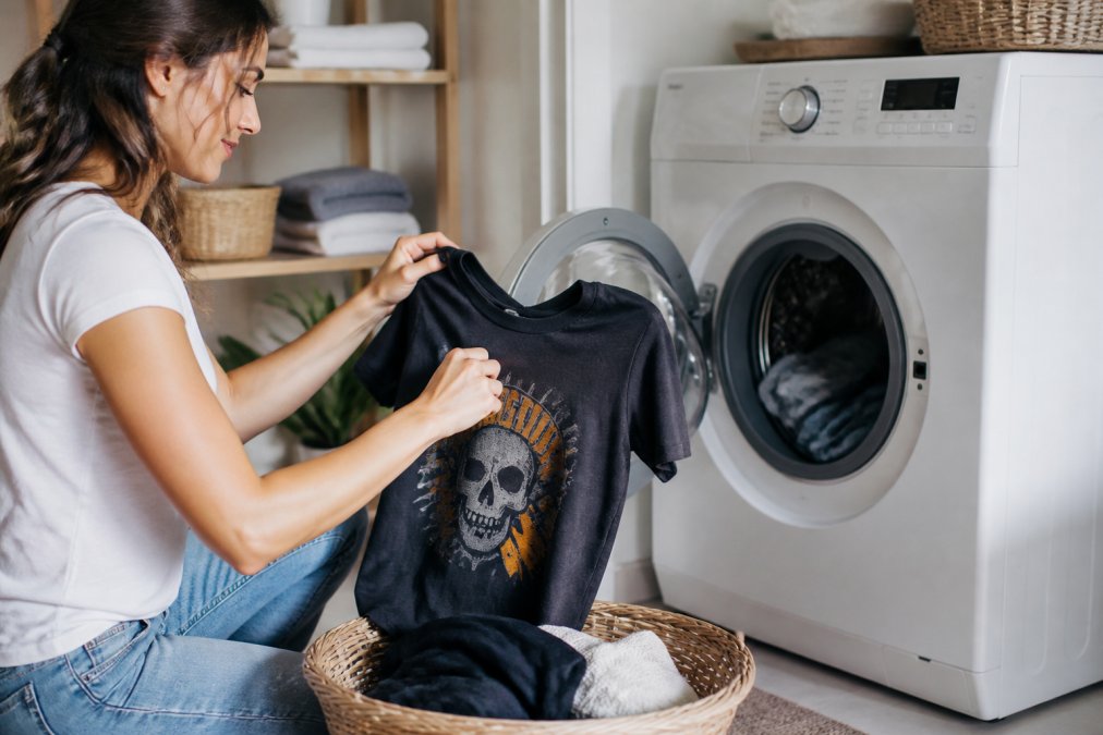 How to Wash Graphic Tees to Prevent Fading